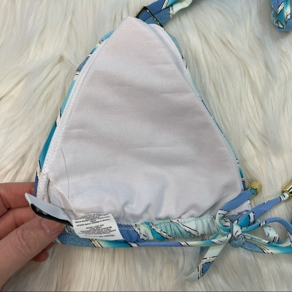 NWOT Bar III Triangle Bikini Top Large - Picture 6 of 9